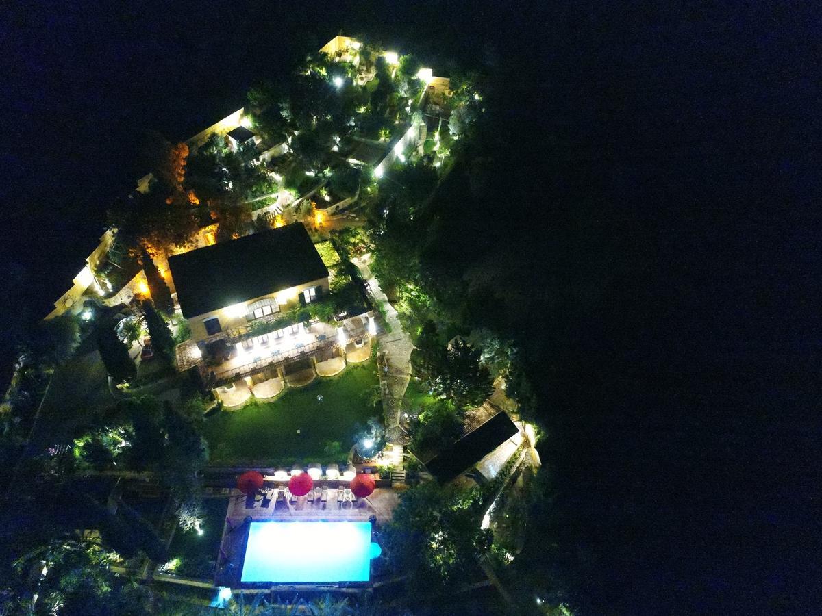 Villa Taraca Alacati Romantik Otel (Adults Only) エクステリア 写真