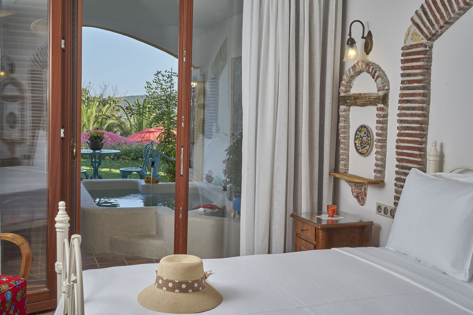 Villa Taraca Alacati Romantik Otel (Adults Only) エクステリア 写真