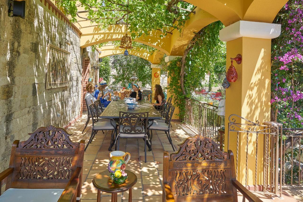 Villa Taraca Alacati Romantik Otel (Adults Only) エクステリア 写真